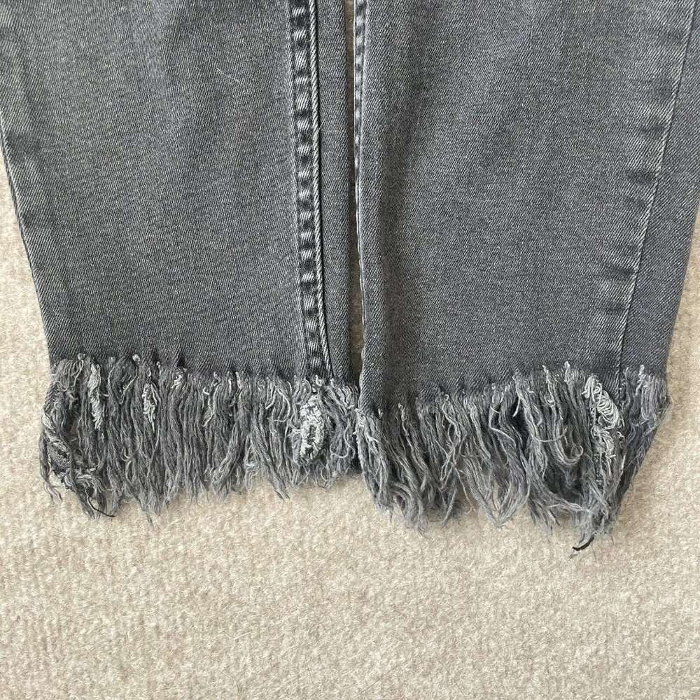 Free People Jeans Womens 24 Gray/Light Wash Black Distressed Stretch Fringe Hem - Picture 9 of 12